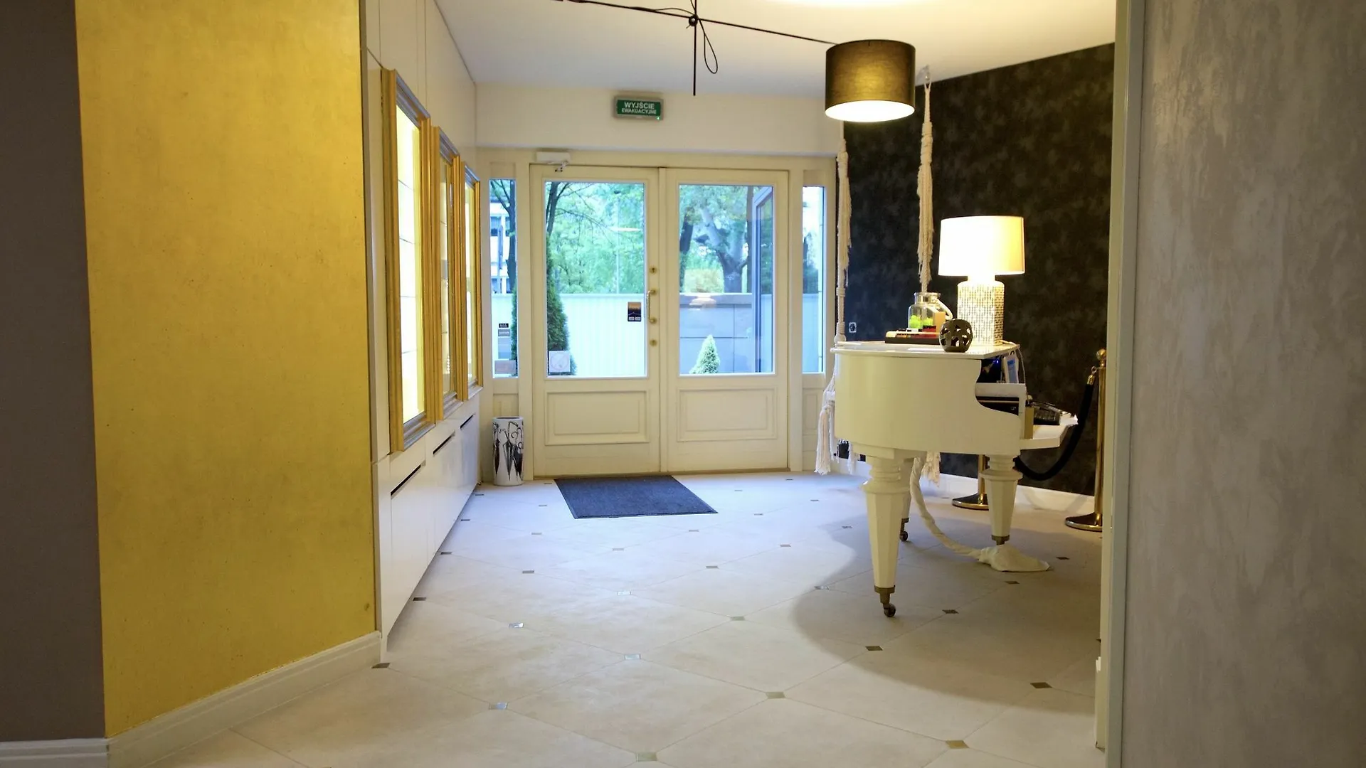 קרקוב A11 Apartments & Spa Dermique